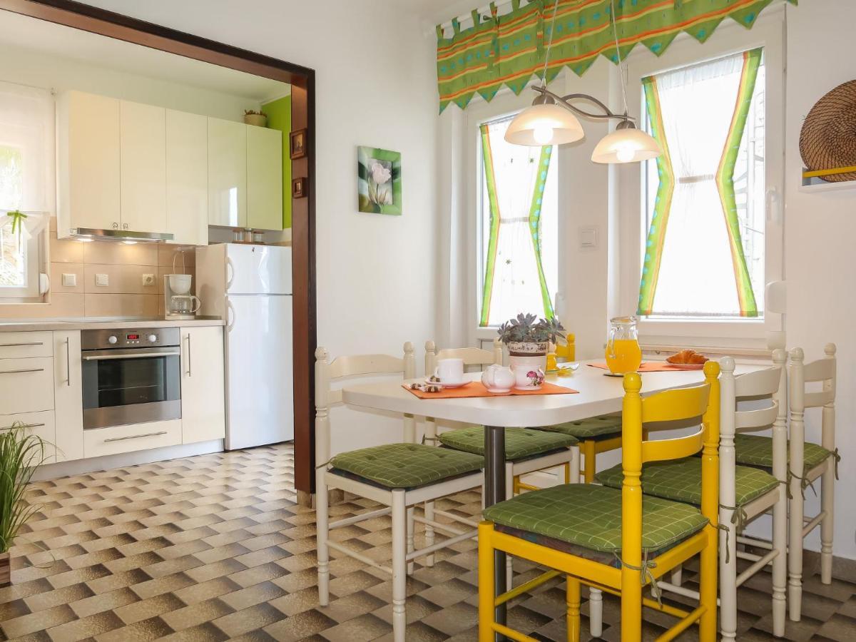Apartment Rea - Ckv110 By Interhome Crikvenica Exterior foto